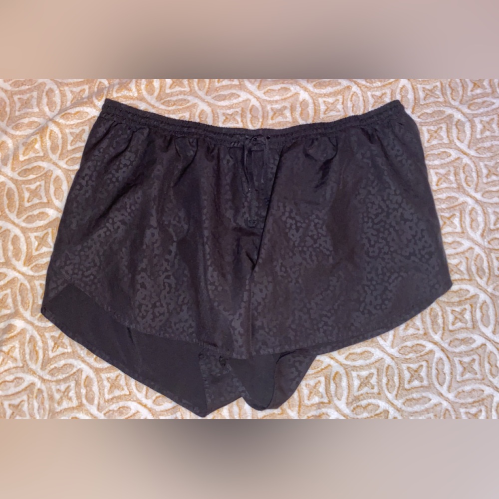 Old navy active shorts